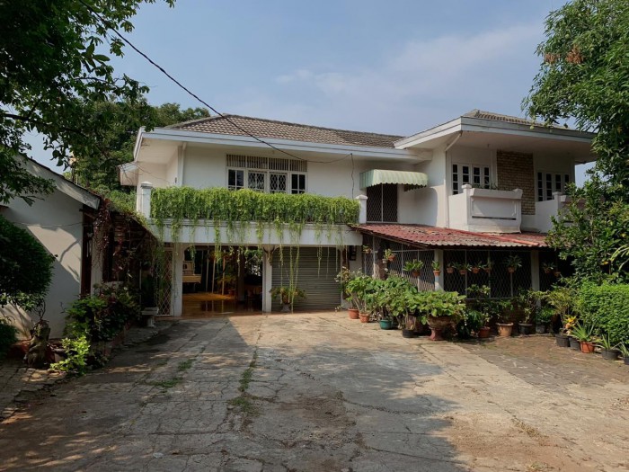 Rumah dijual di Jl. Raya Jagakarsa Jakarta Selatan